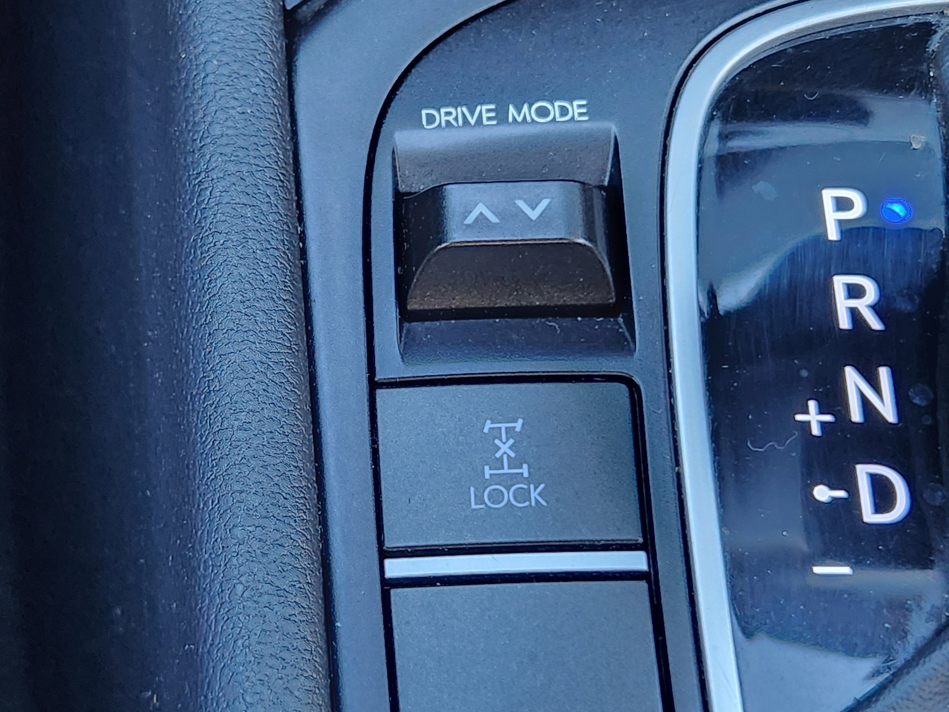 Certified 2024 Hyundai Kona SE image 30