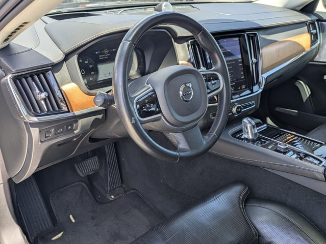 Used 2018 Volvo S90 T8 Inscription w/ Convenience Package AWD/4WD image 10