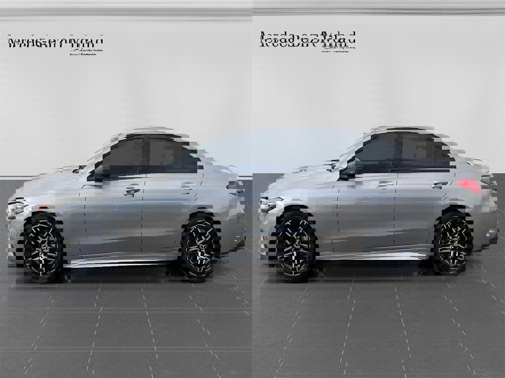 Used 2024 Mercedes-Benz C 300 4MATIC Sedan image 4