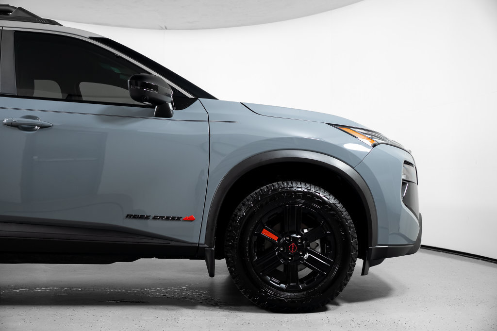 Used 2026 Nissan Rogue SV w/ Rock Creek Premium Package AWD/4WD image 4