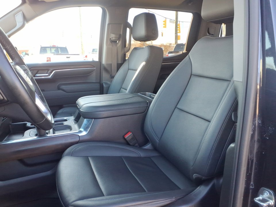 Used 2024 GMC Sierra 1500 SLT w/ SLT Premium Plus Package image 21