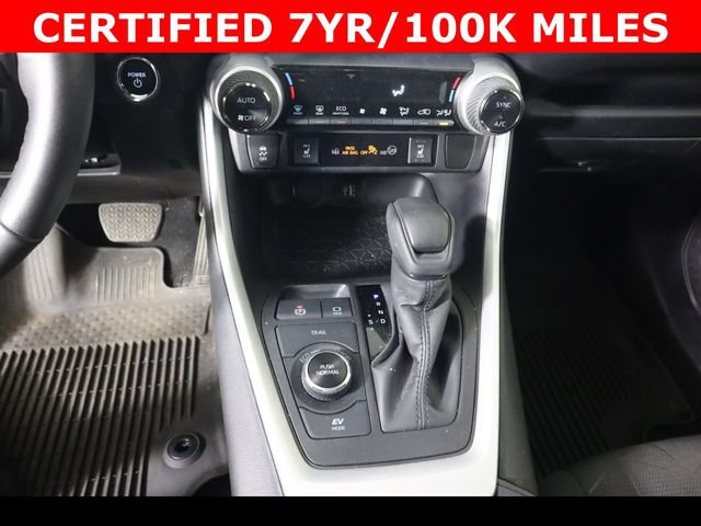 Used 2024 Toyota RAV4 XLE w/ Convenience Package image 27
