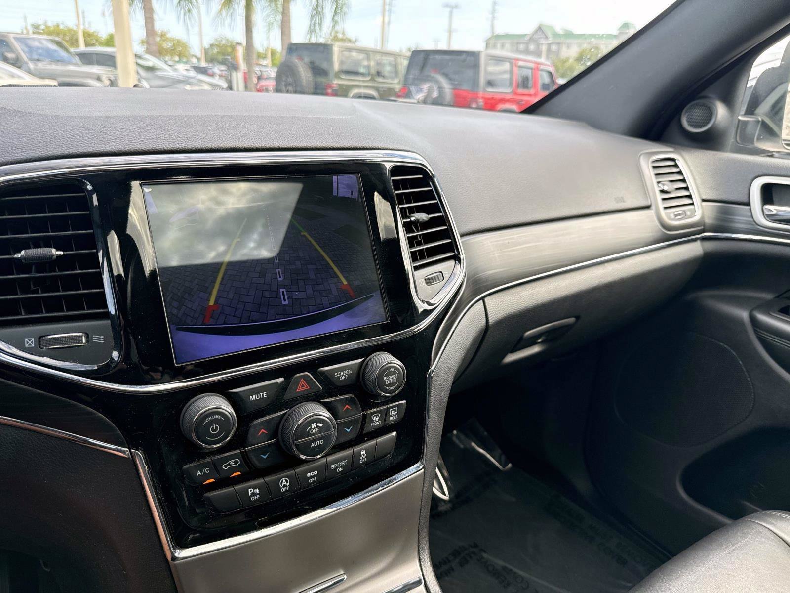 Used 2020 Jeep Grand Cherokee Limited RWD image 25