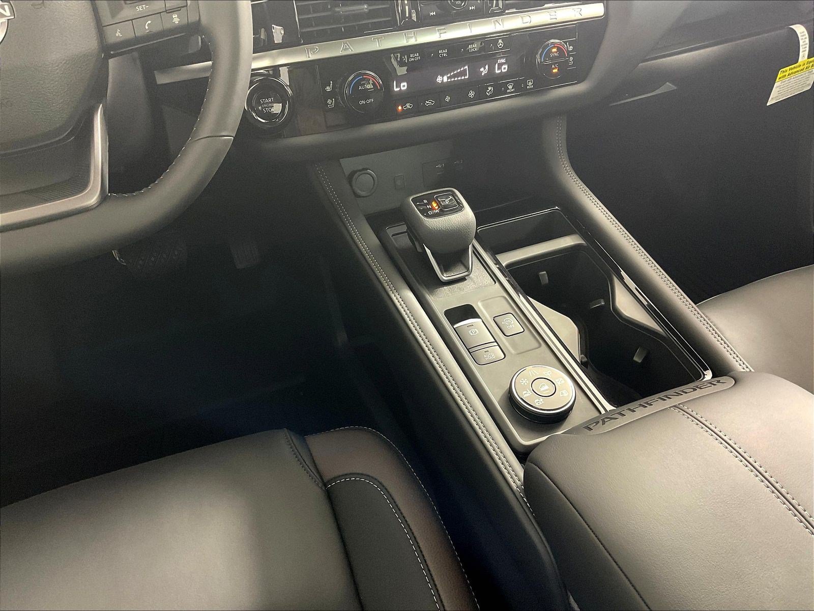 New 2026 Nissan Pathfinder Platinum AWD/4WD image 12