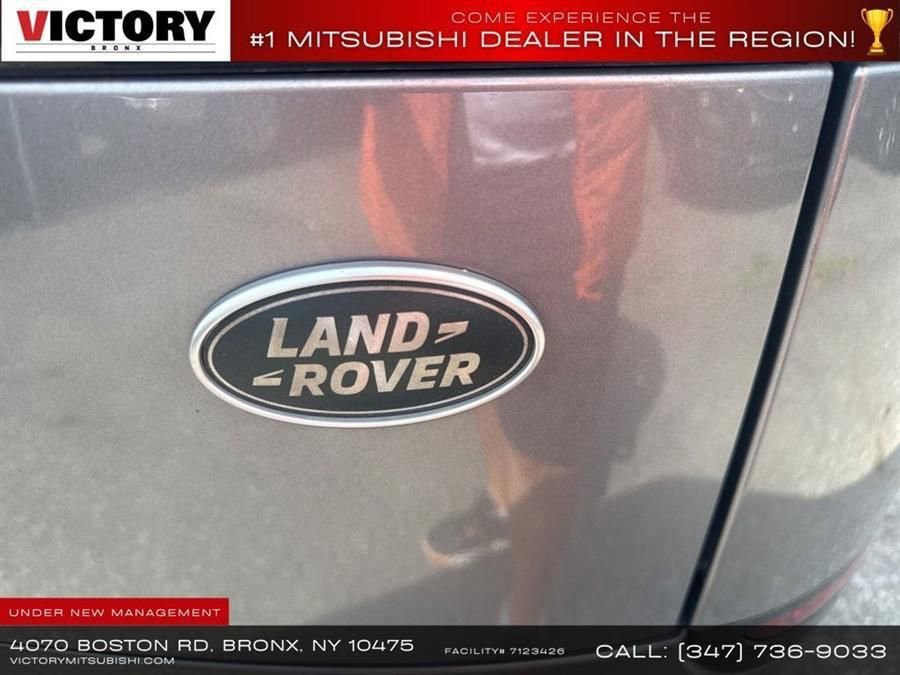 Used 2020 Land Rover Range Rover Velar R-Dynamic S AWD/4WD image 21