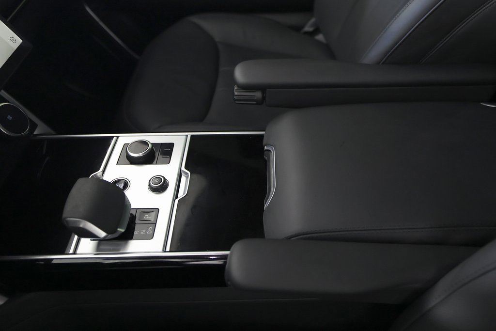 Used 2023 Land Rover Range Rover SE image 38