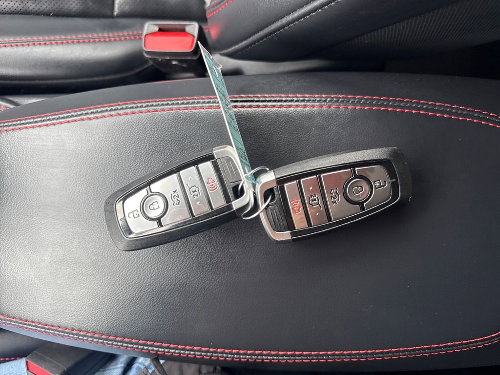 Used 2025 Ford Mustang Mach-E Premium w/ Sport Appearance Package image 45