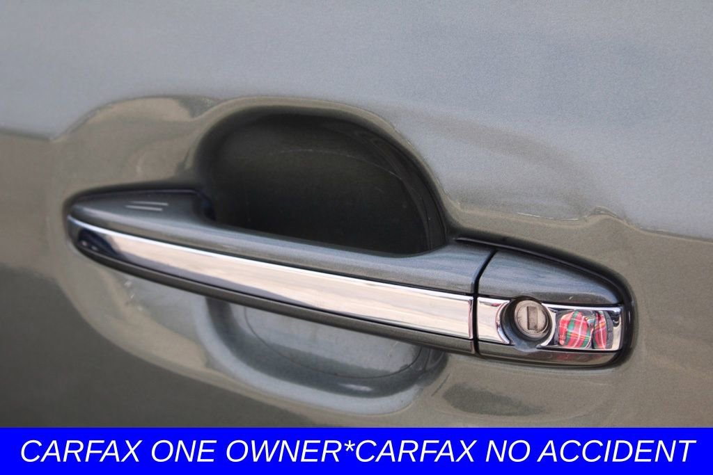 Used 2020 Toyota Sienna Limited Premium image 16