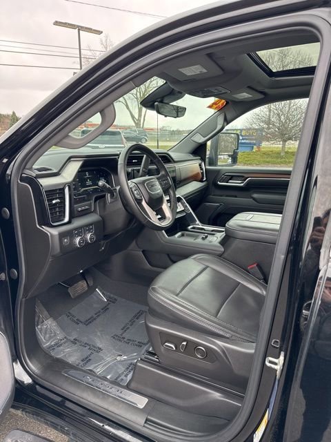 Certified 2024 GMC Sierra 2500 Denali w/ Denali Reserve Package image 14