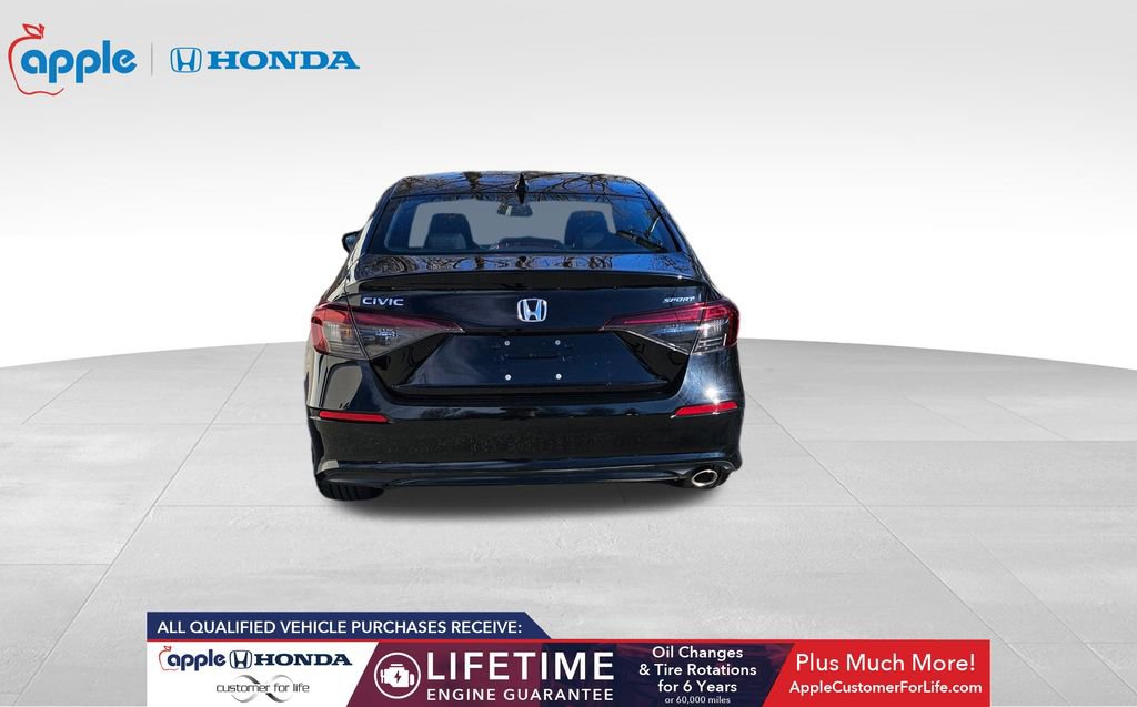Used 2025 Honda Civic Sport image 6