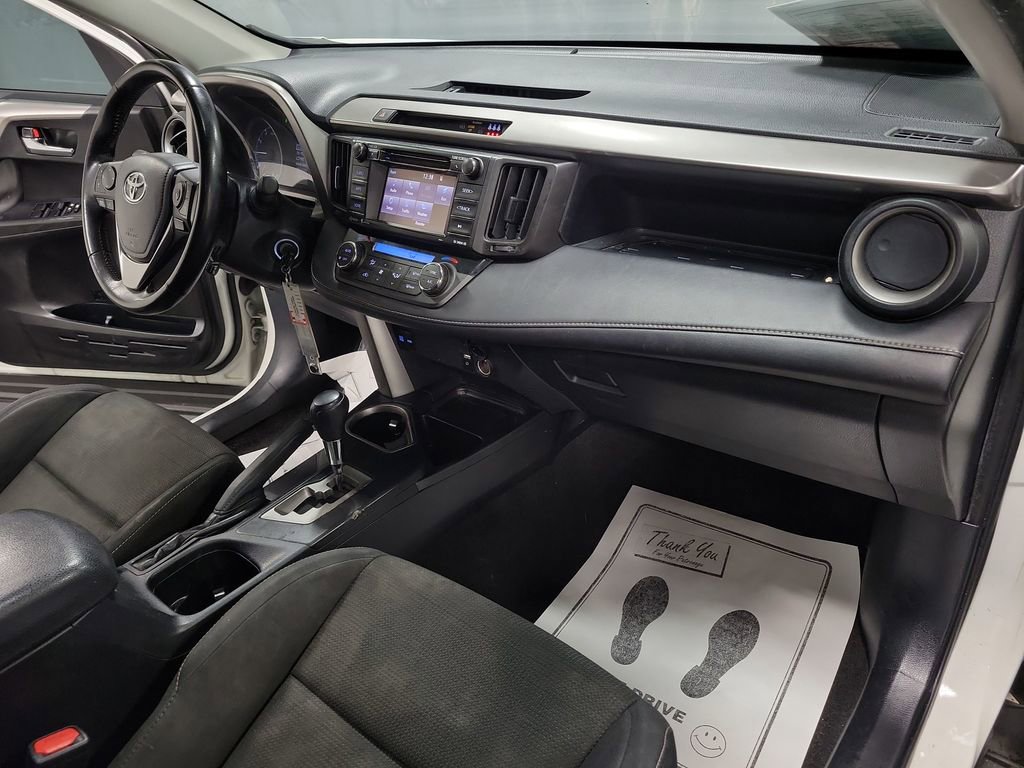 Used 2017 Toyota RAV4 XLE image 22