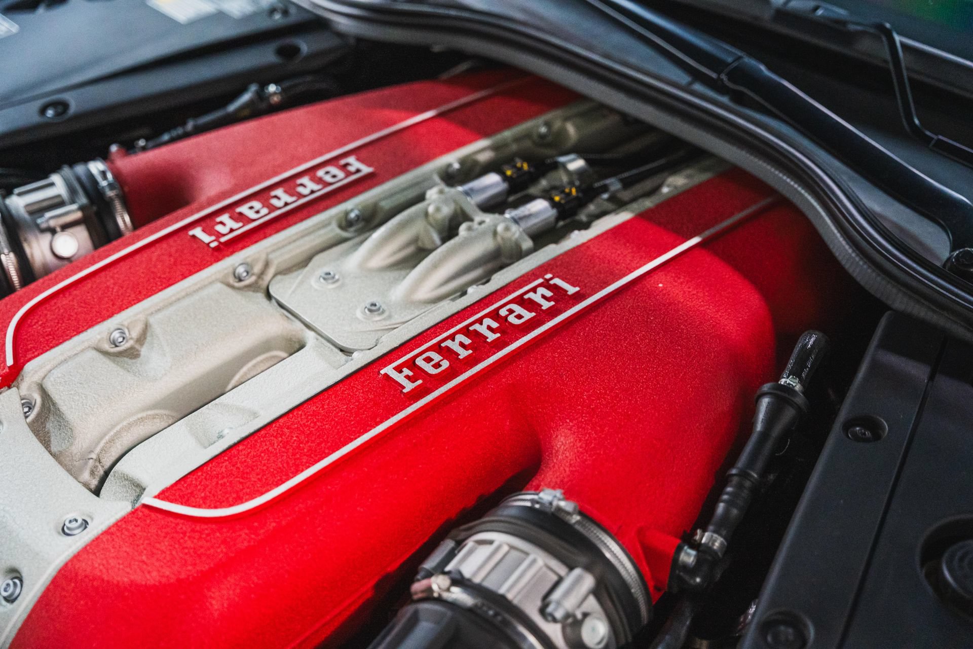 Used 2021 Ferrari 812 GTS RWD image 88