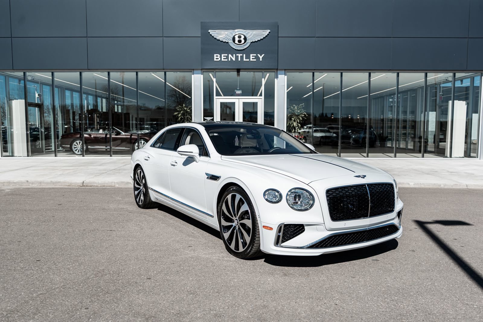 New 2026 Bentley Flying Spur Plug-In Hybrid image 17