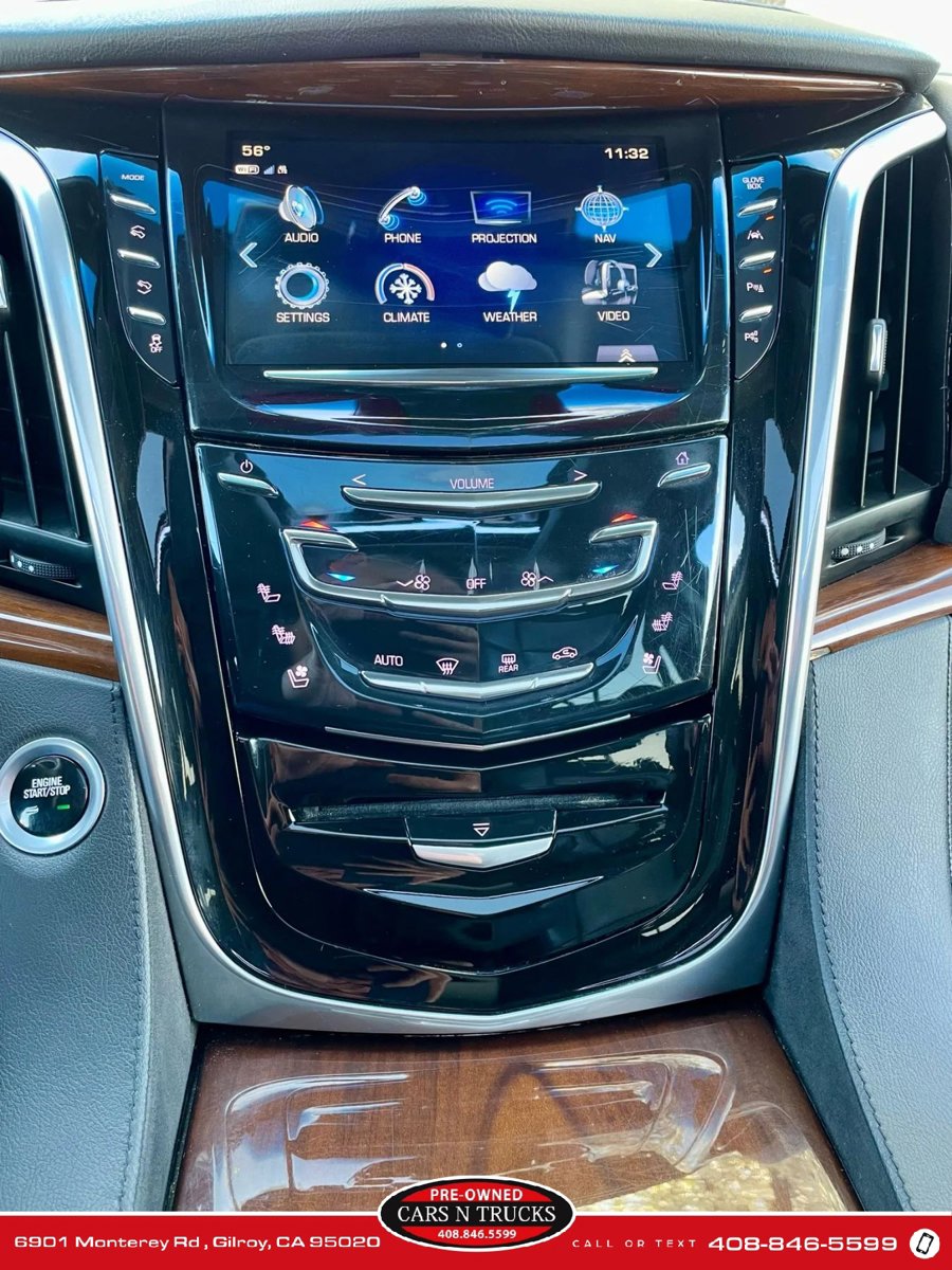 Used 2019 Cadillac Escalade ESV Premium Luxury image 21