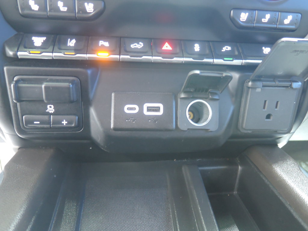 Used 2020 Chevrolet Silverado 2500 LTZ w/ LTZ Plus Package AWD/4WD image 21