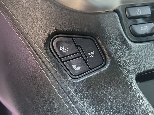 Used 2017 GMC Yukon XL SLT RWD image 26