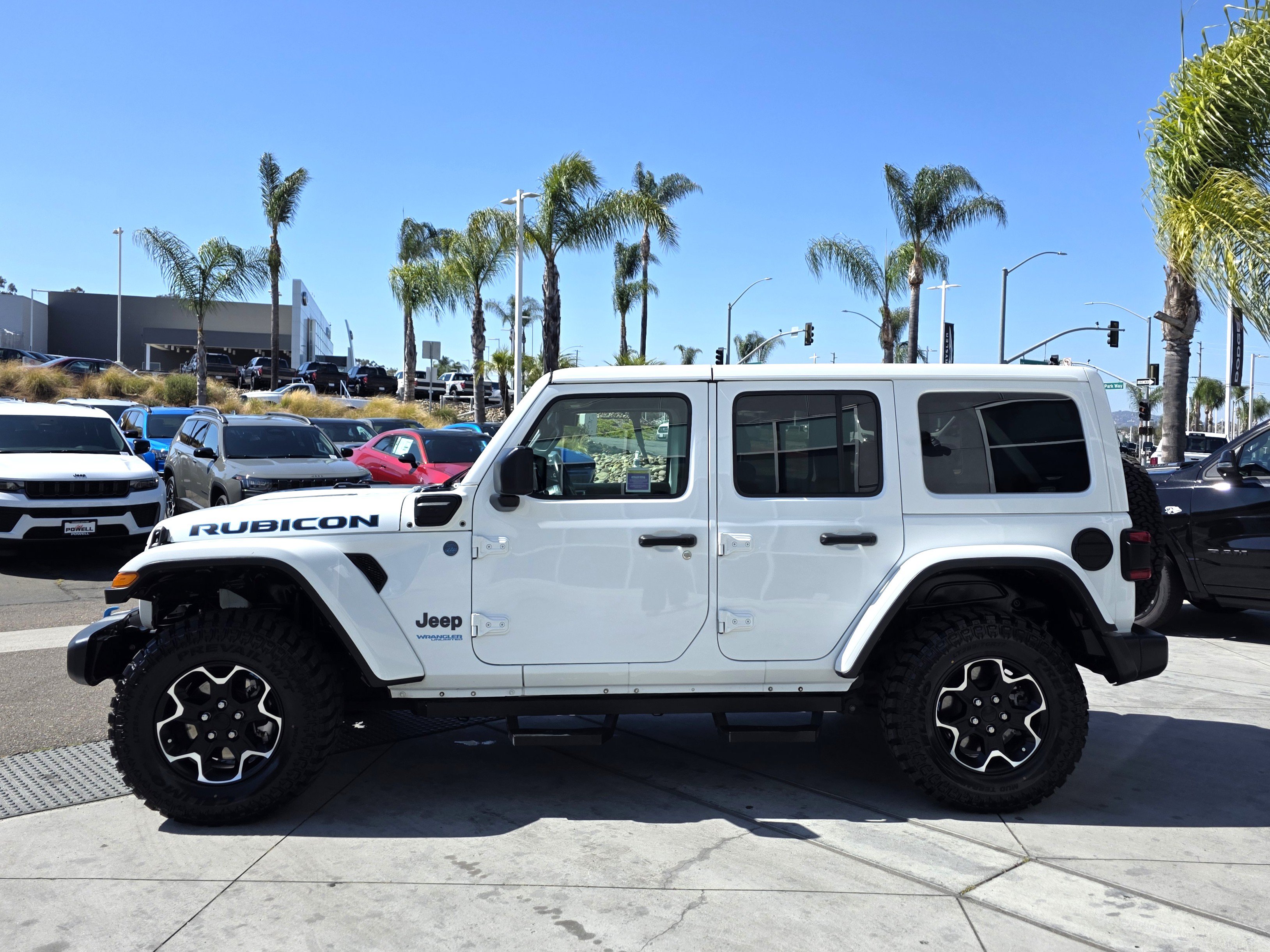 Certified 2022 Jeep Wrangler Unlimited Rubicon 4xe w/ Cold Weather Group AWD/4WD image 2