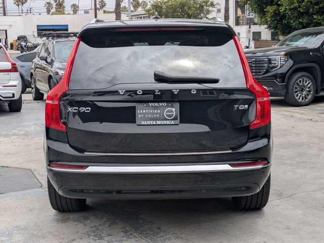 Certified 2025 Volvo XC90 T8 Ultra w/ Protection Package Premier AWD/4WD image 4