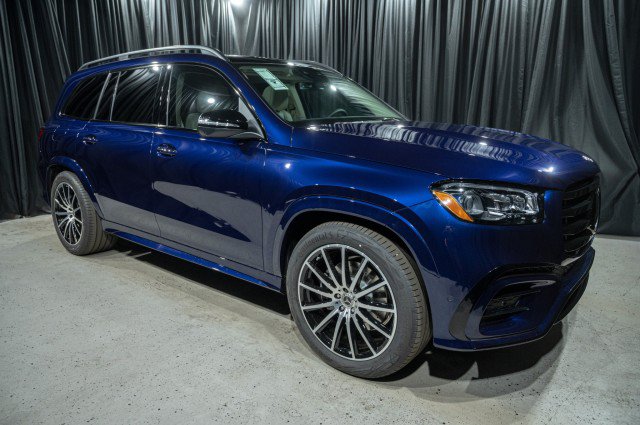 New 2026 Mercedes-Benz GLS 450 4MATIC image 3
