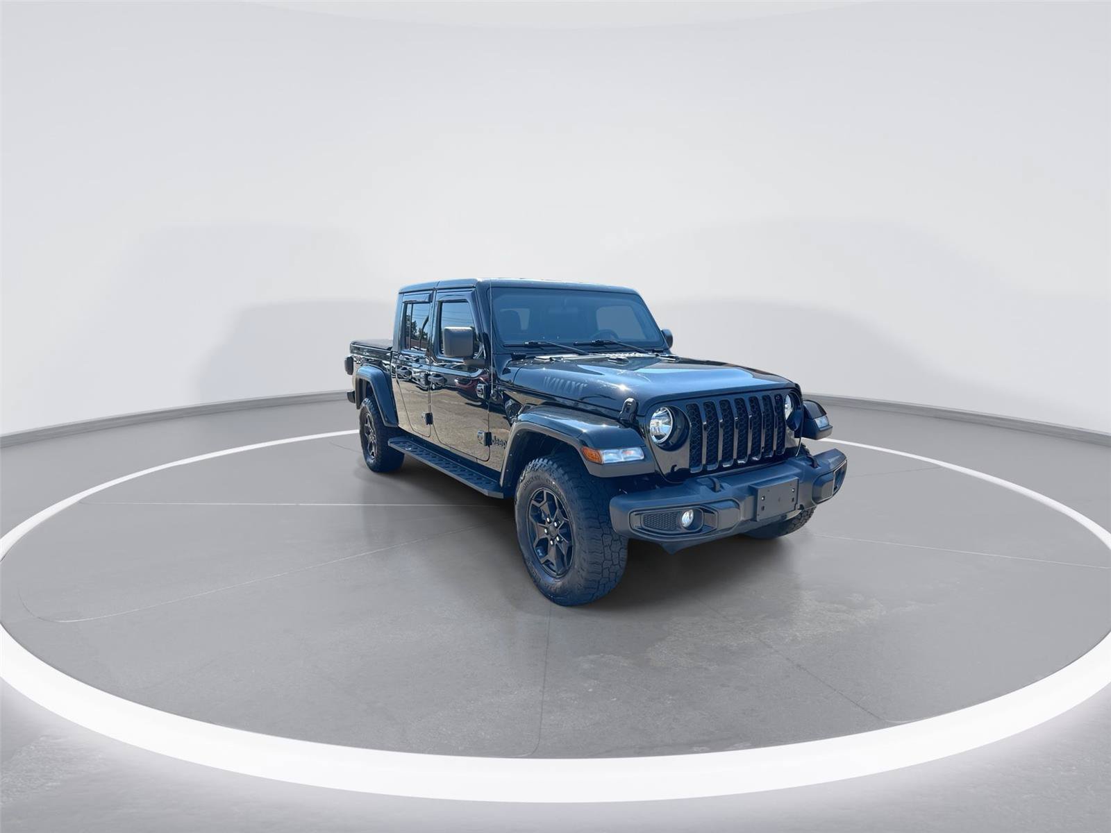 Used 2021 Jeep Gladiator Sport AWD/4WD image 2