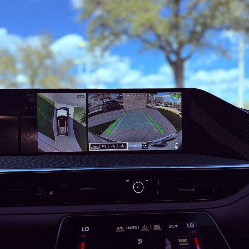 Certified 2026 INFINITI QX80 Autograph image 13