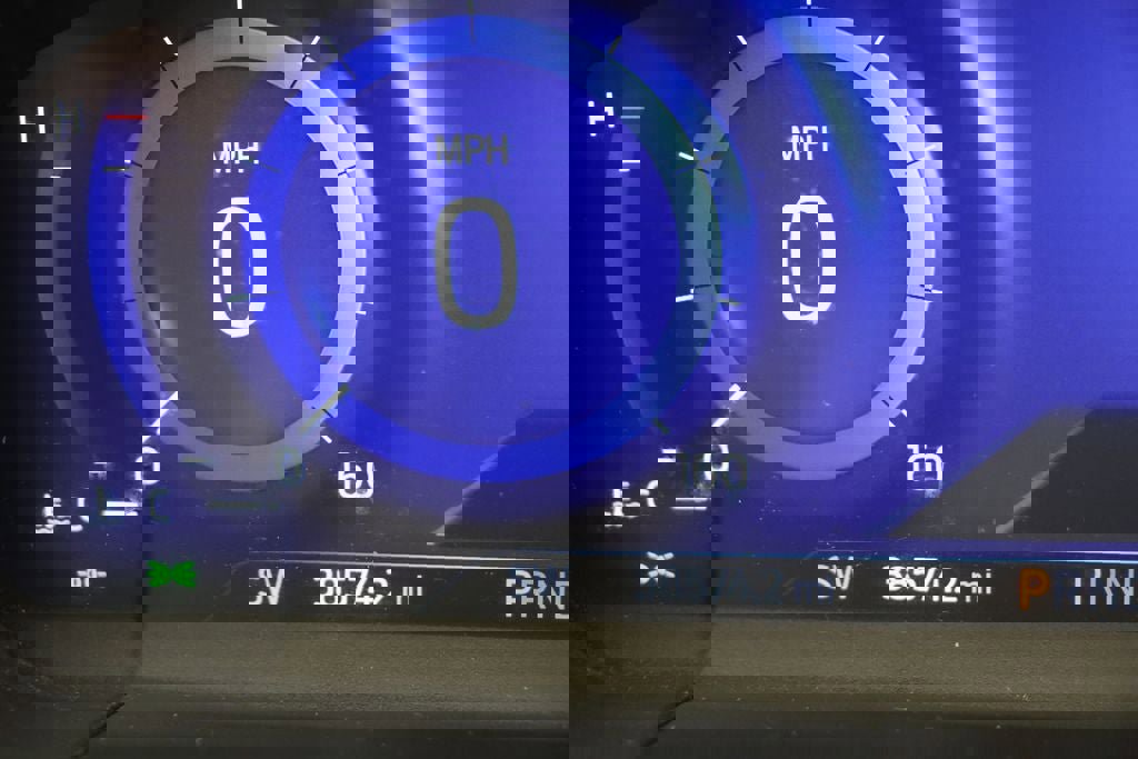 Used 2022 Ford Escape Titanium w/ Titanium Elite Package image 18