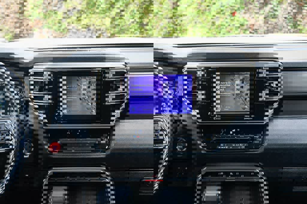 Used 2024 Toyota Tundra SR5 w/ TRD Sport Package AWD/4WD image 14