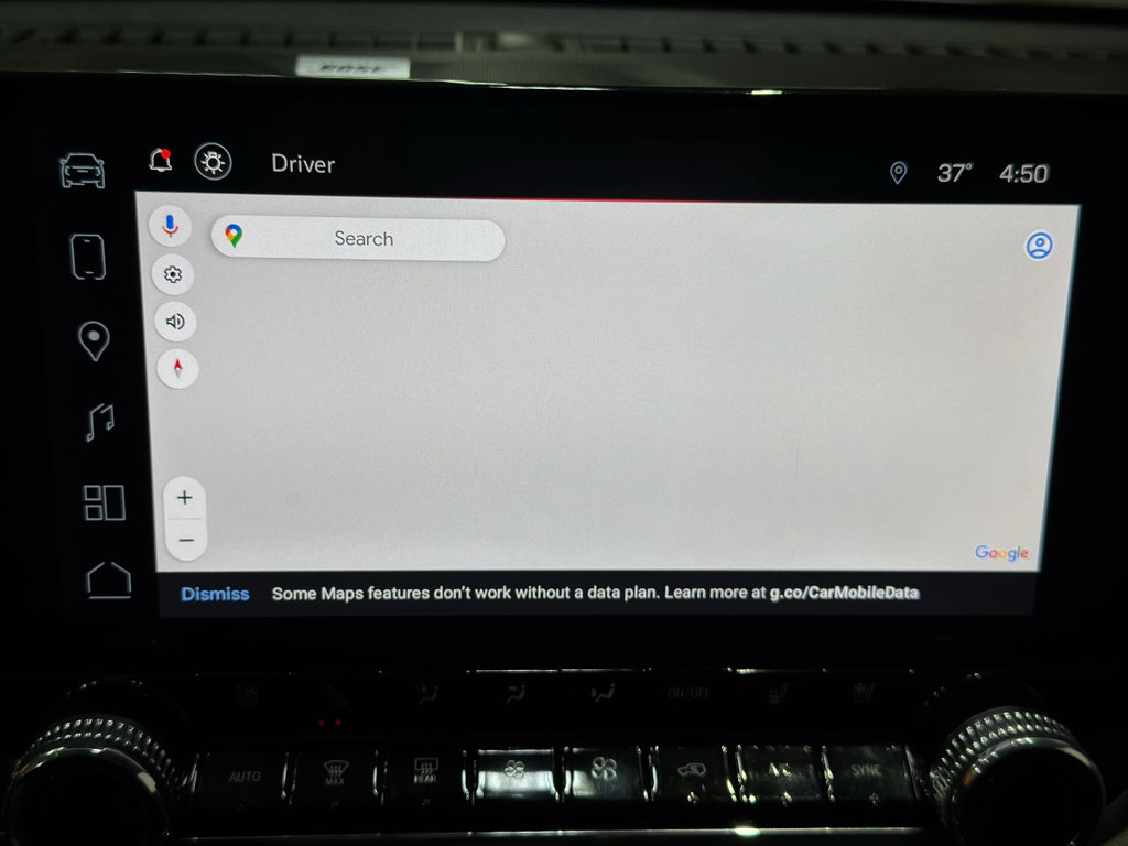 Used 2024 GMC Canyon Denali image 32