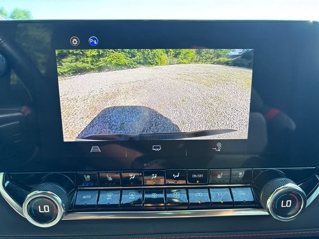Used 2023 Chevrolet Colorado Z71 w/ Z71 Convenience Package 2 AWD/4WD image 31