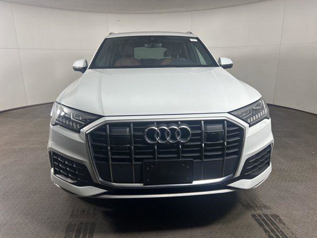 Certified 2023 Audi Q7 2.0T Premium Plus AWD/4WD image 2