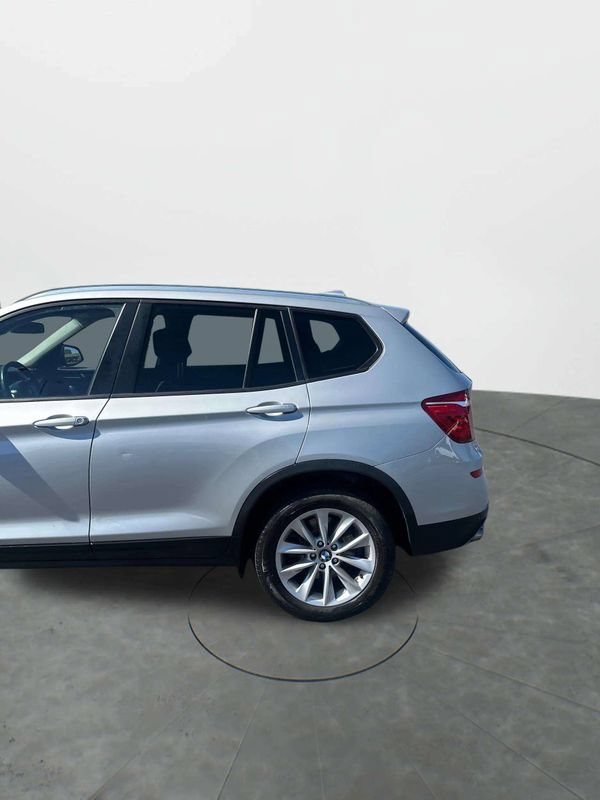 Used 2017 BMW X3 xDrive28i AWD/4WD image 30