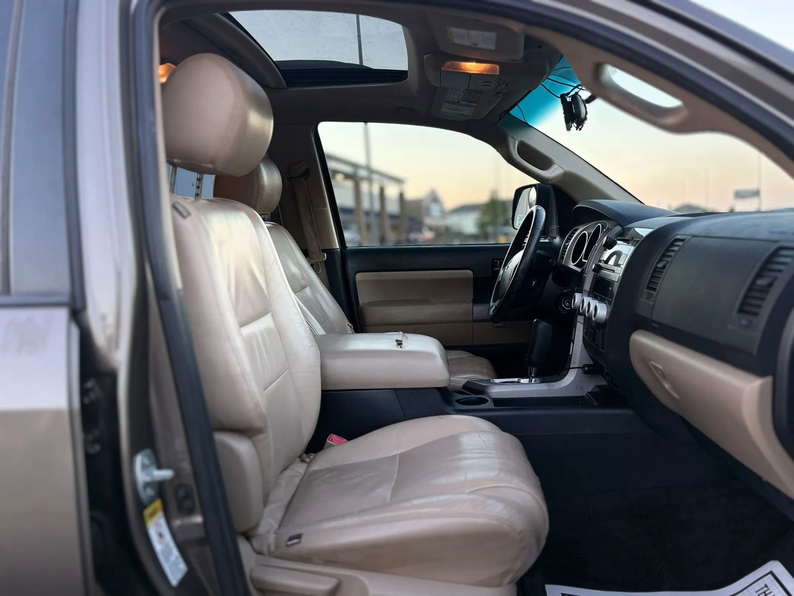 Used 2012 Toyota Sequoia SR5 RWD image 16
