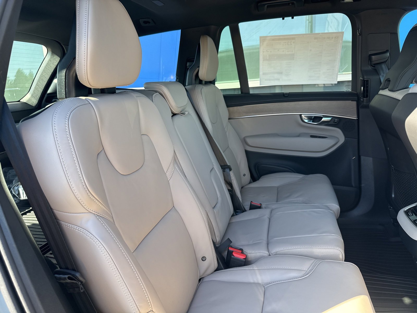 New 2026 Volvo XC90 B6 Ultra w/ Protection Package Premier image 13