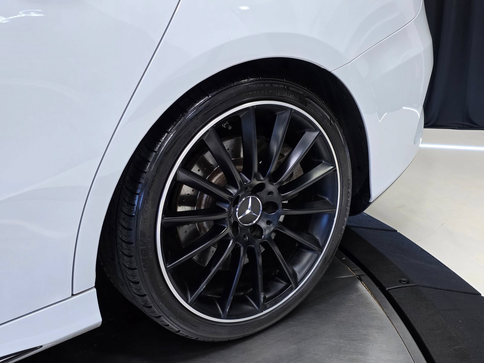 Used 2021 Mercedes-Benz A 35 AMG 4MATIC image 47