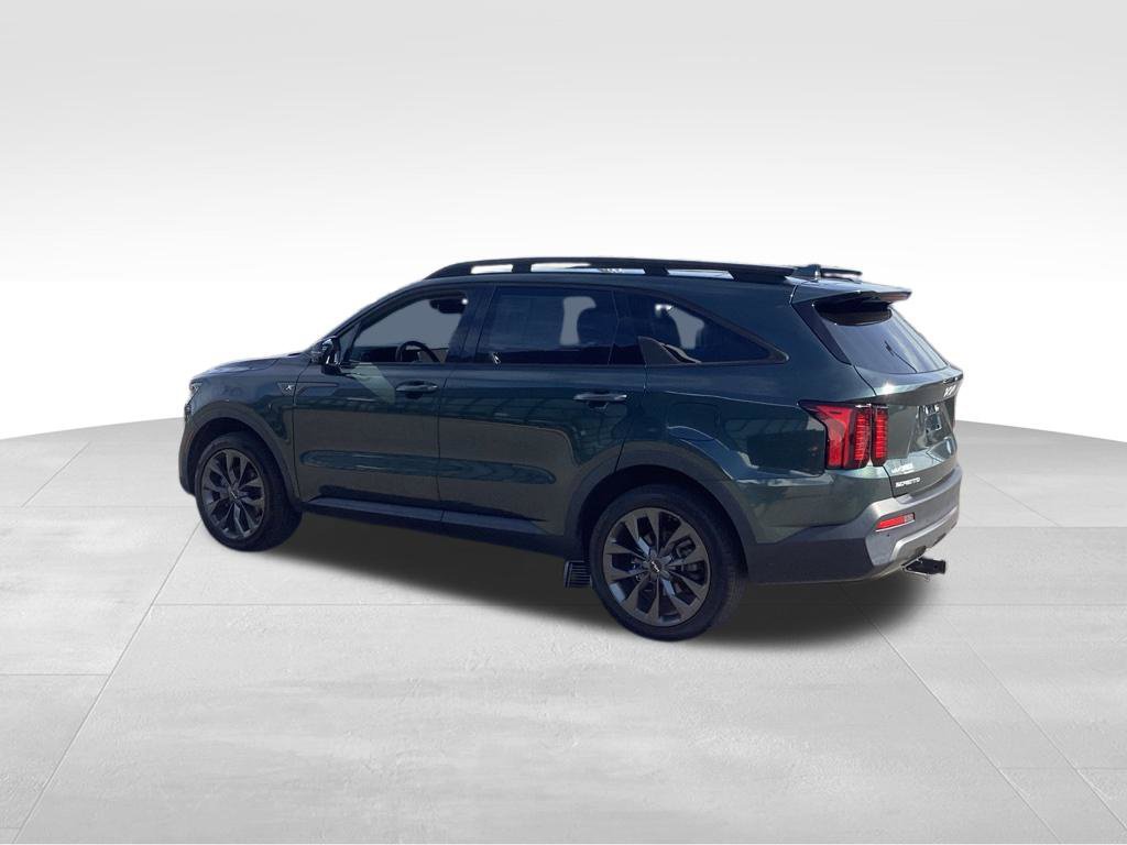 Used 2023 Kia Sorento X-Line EX AWD/4WD image 4