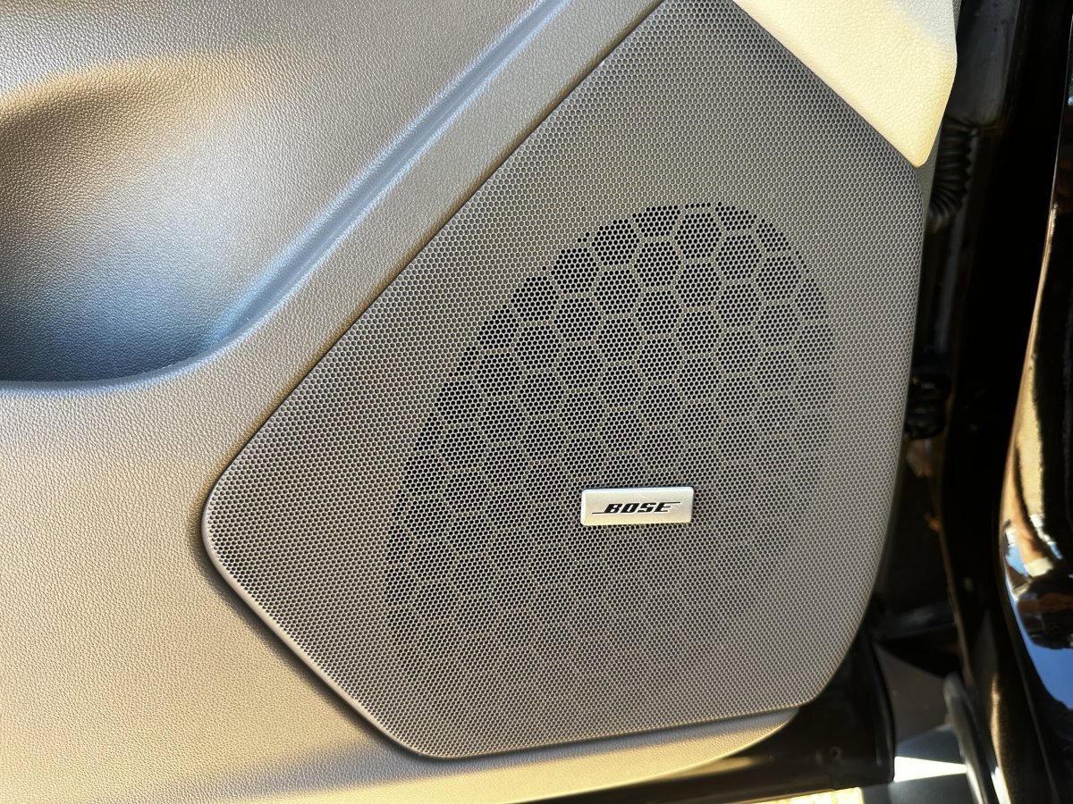 Used 2018 Cadillac XT5 Premium Luxury image 14