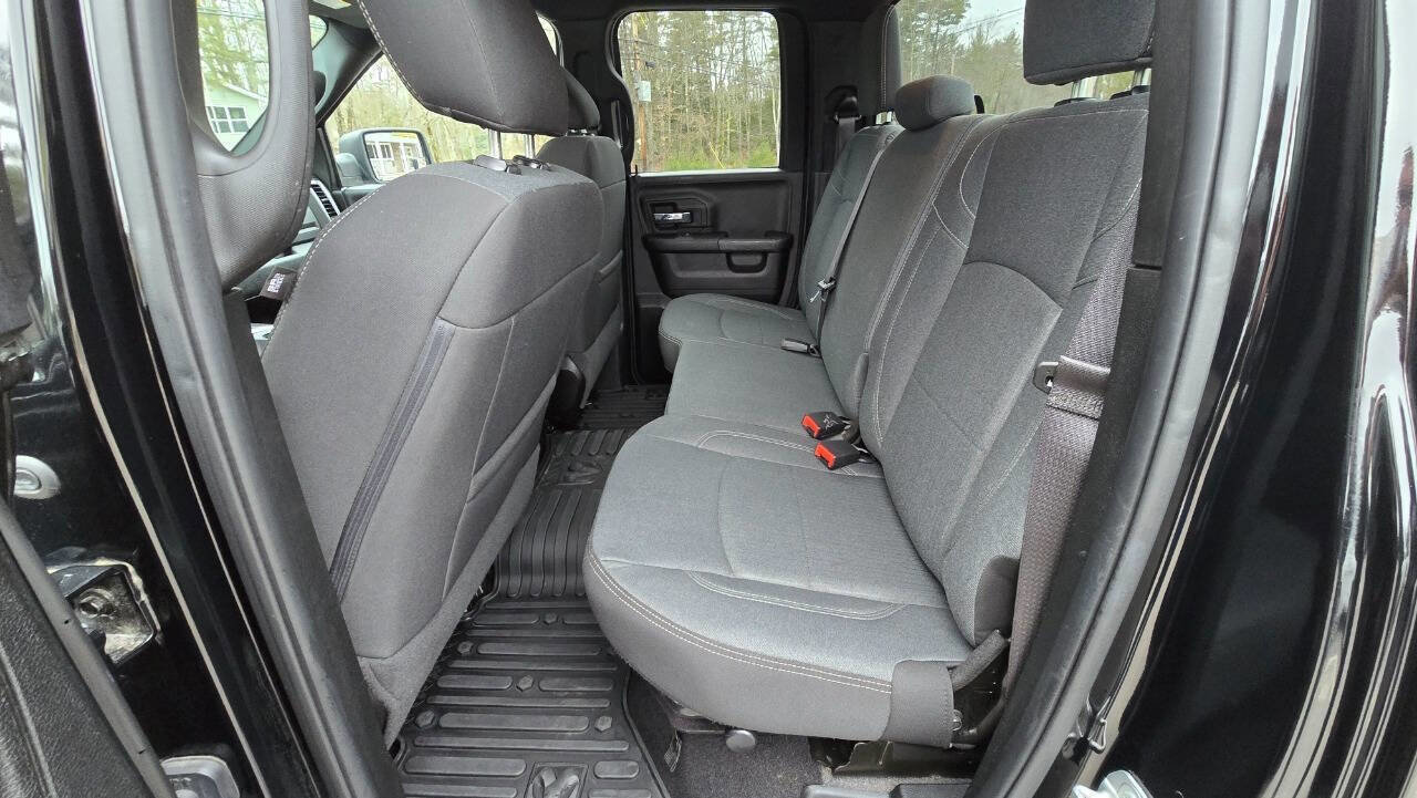 Used 2021 RAM 1500 Classic Warlock w/ Luxury Group image 16