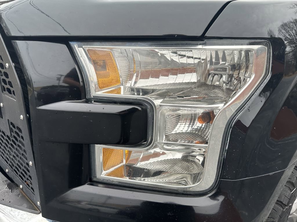 Used 2016 Ford F150 XLT w/ Equipment Group 301A Mid AWD/4WD image 12