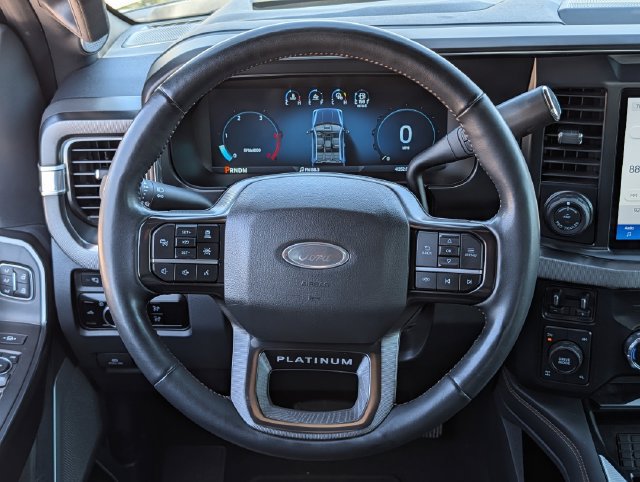 Used 2023 Ford F250 Platinum AWD/4WD image 13