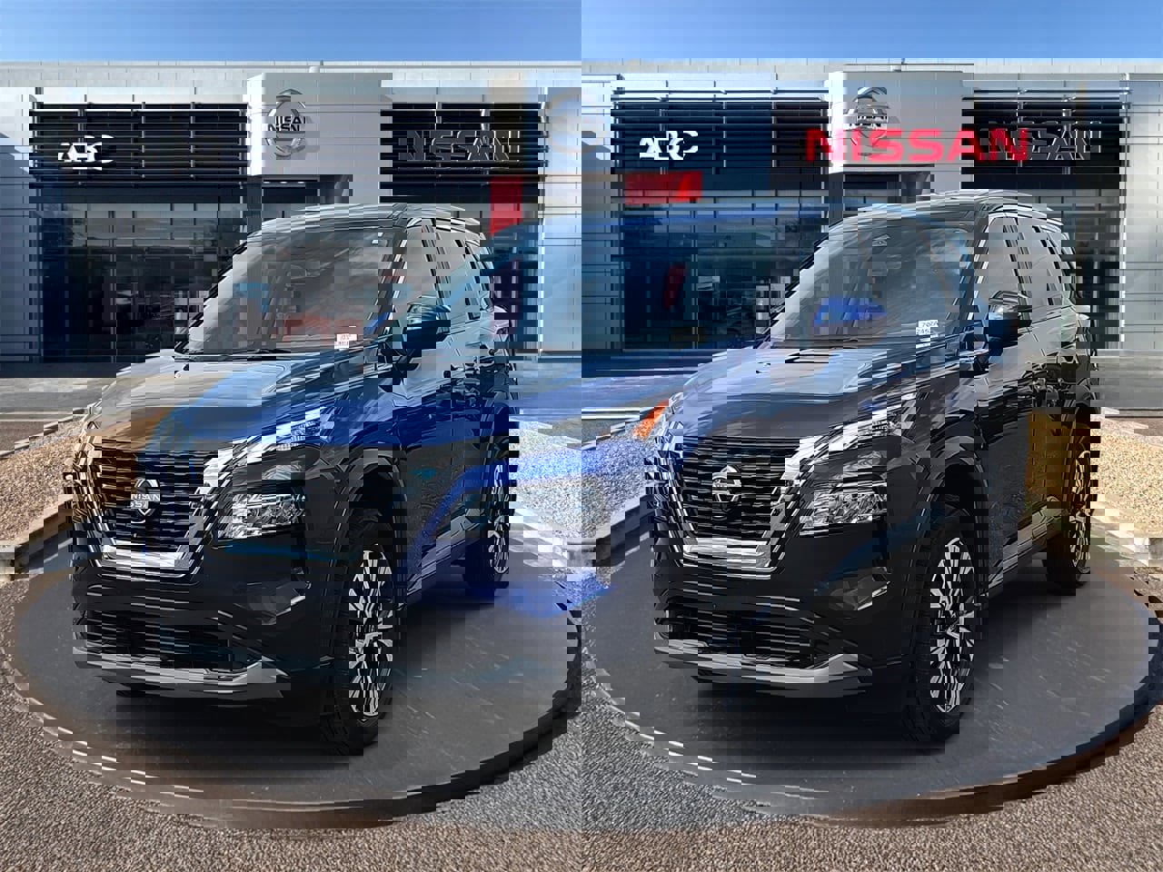 Used 2023 Nissan Rogue SV