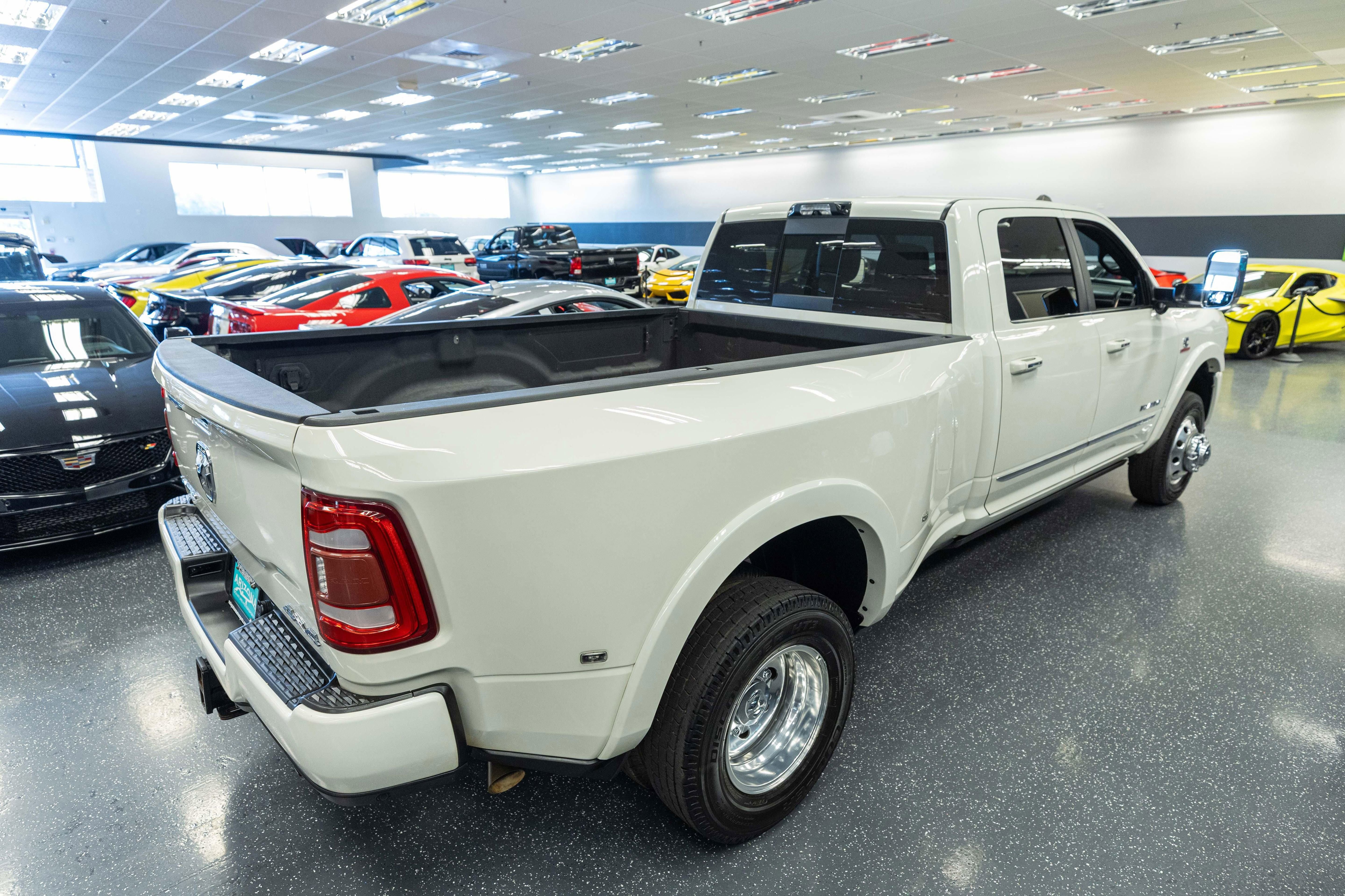 Used 2019 RAM 3500 Limited w/ Max Tow Package AWD/4WD image 5