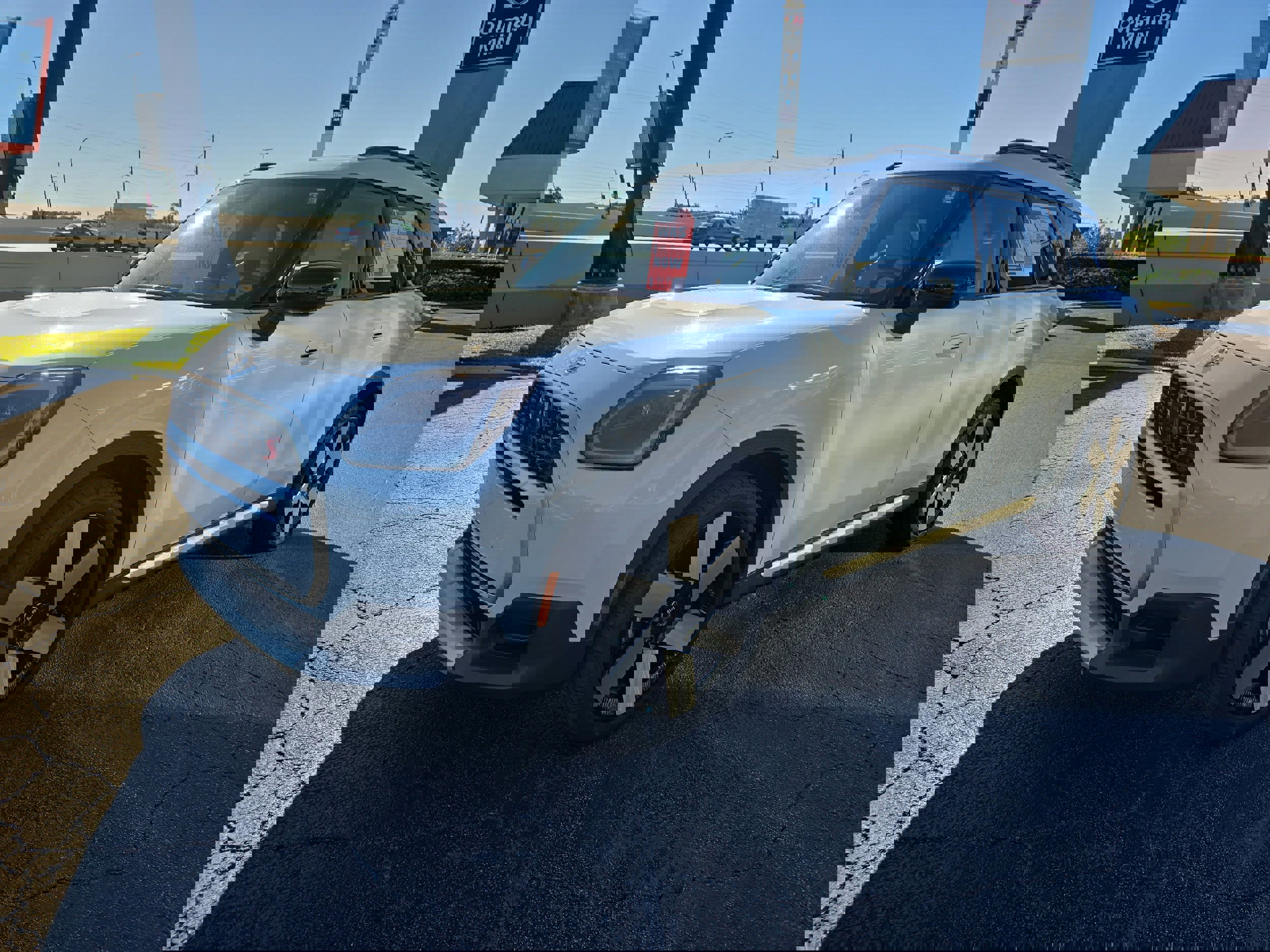 Certified 2025 MINI Cooper Countryman S w/ Comfort Package Max image 8