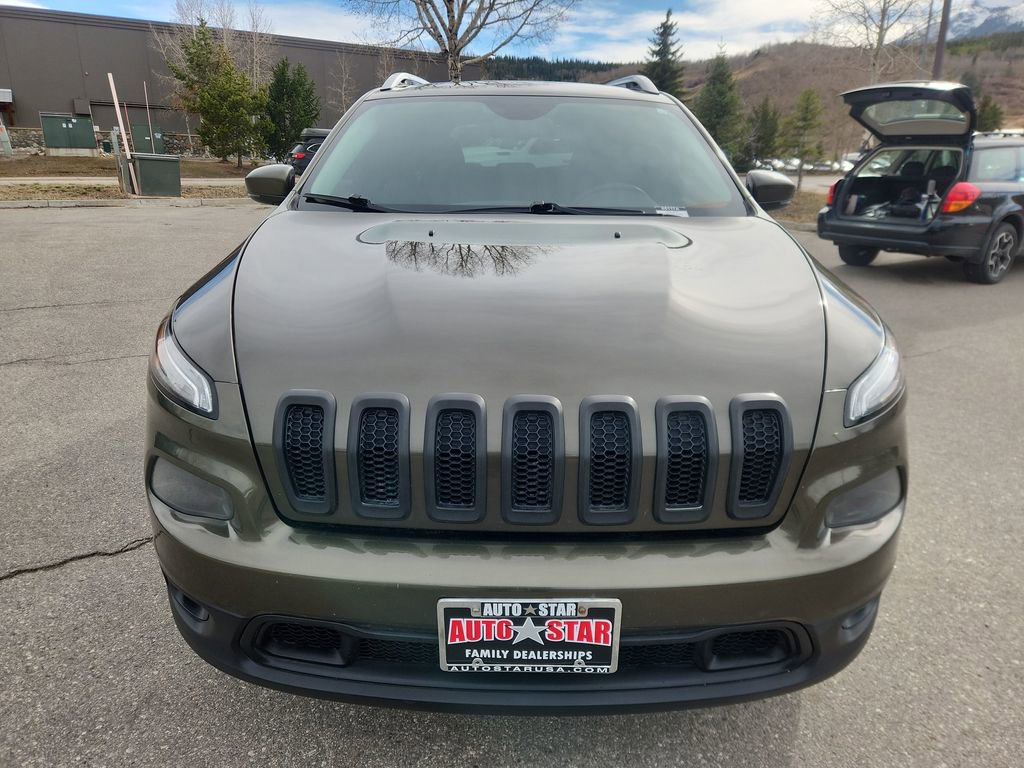 Used 2015 Jeep Cherokee Latitude w/ Comfort/Convenience Group AWD/4WD image 9