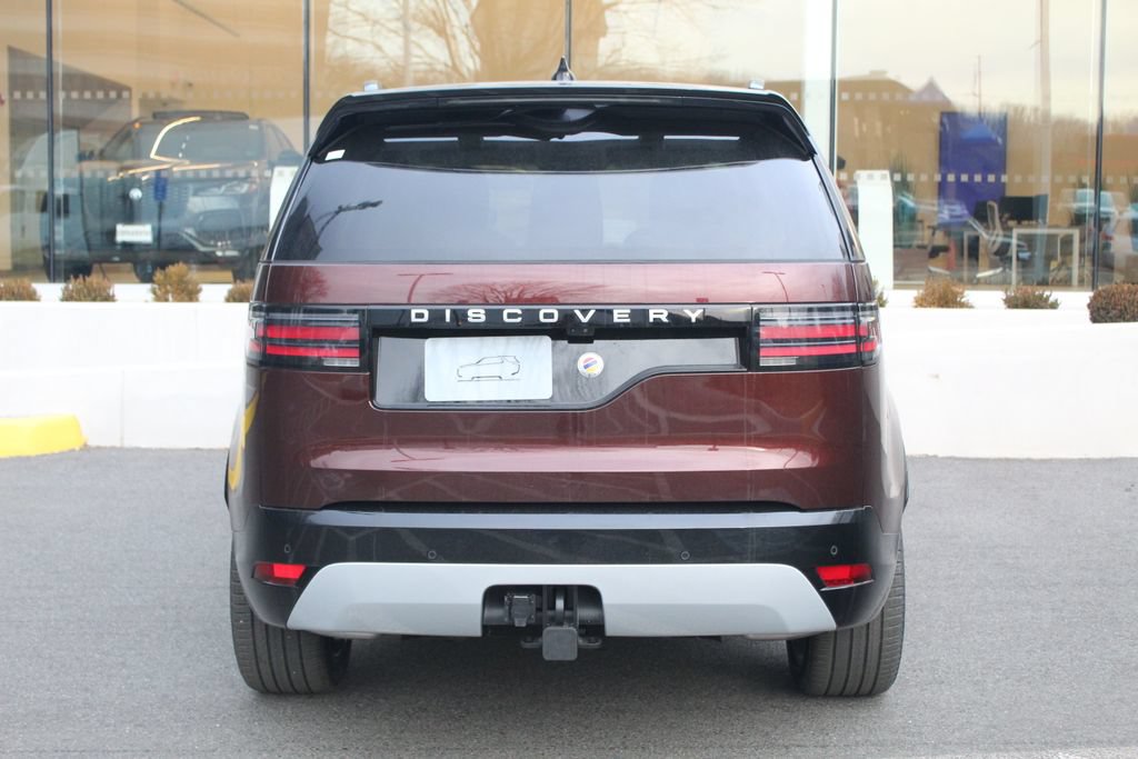New 2026 Land Rover Discovery Limited Edition AWD/4WD image 23