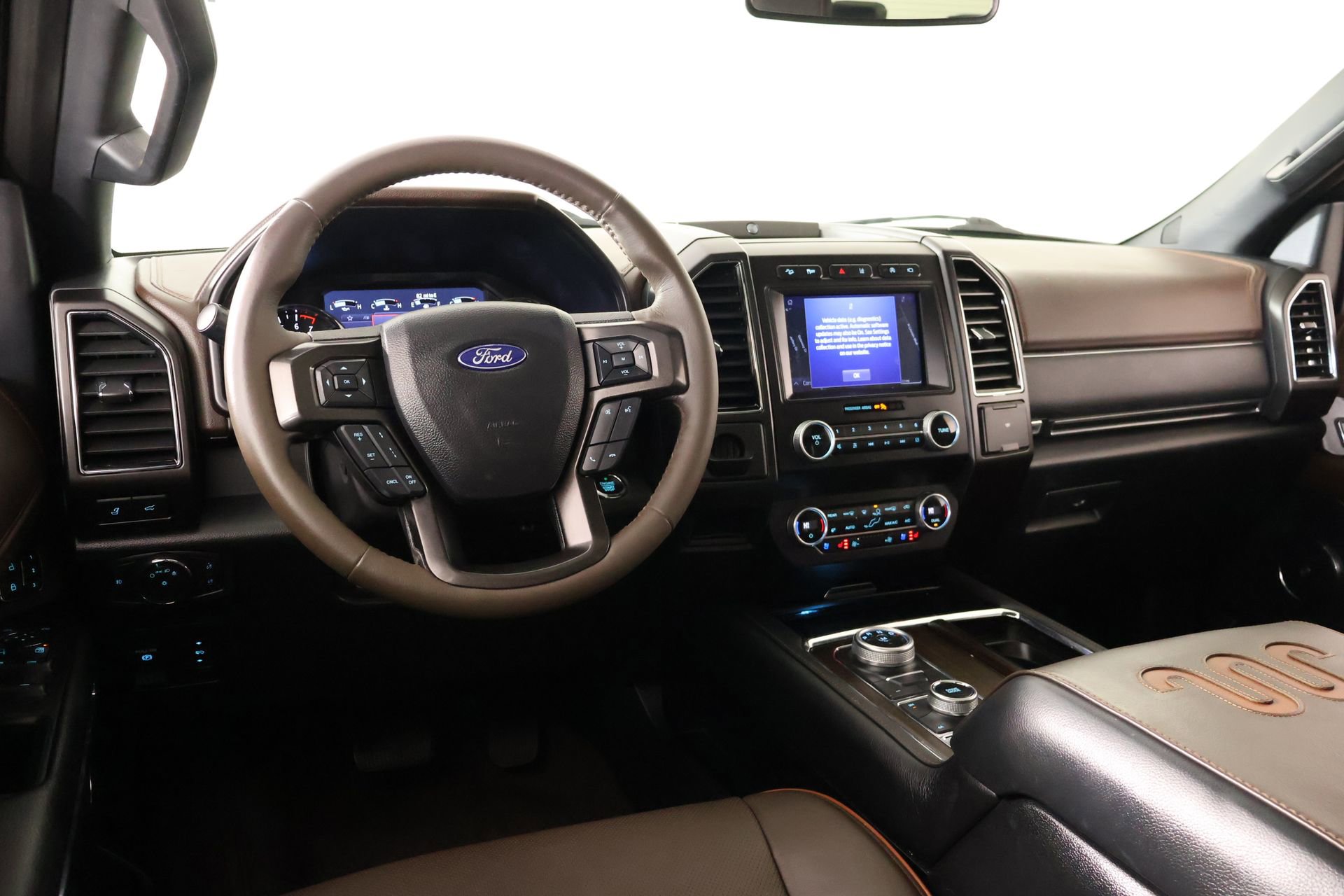 Used 2021 Ford Expedition King Ranch image 2