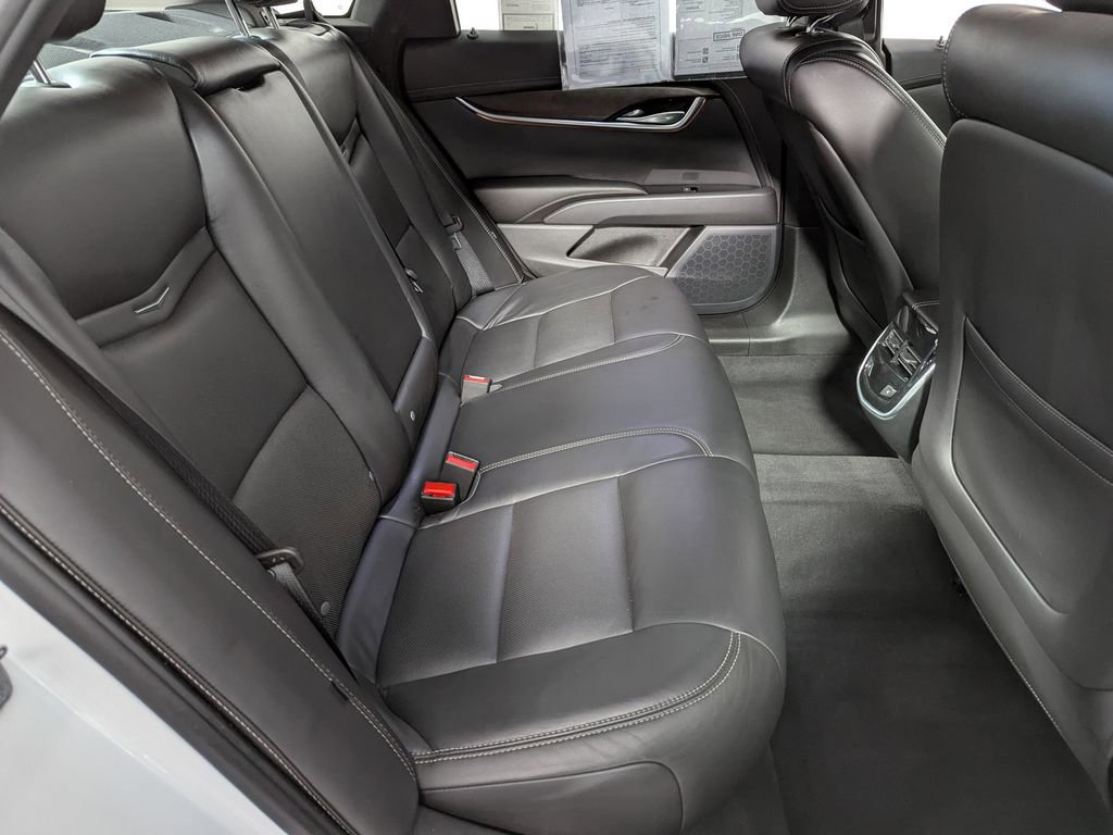 Used 2019 Cadillac XTS Luxury image 40