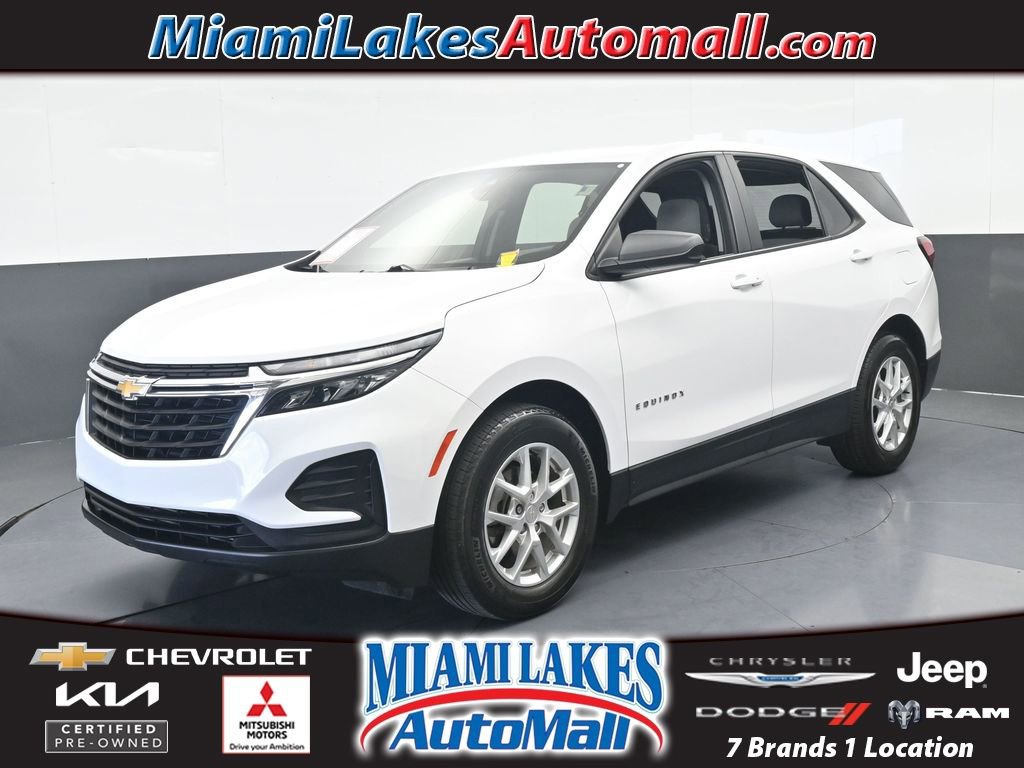 Used 2023 Chevrolet Equinox LS image 1