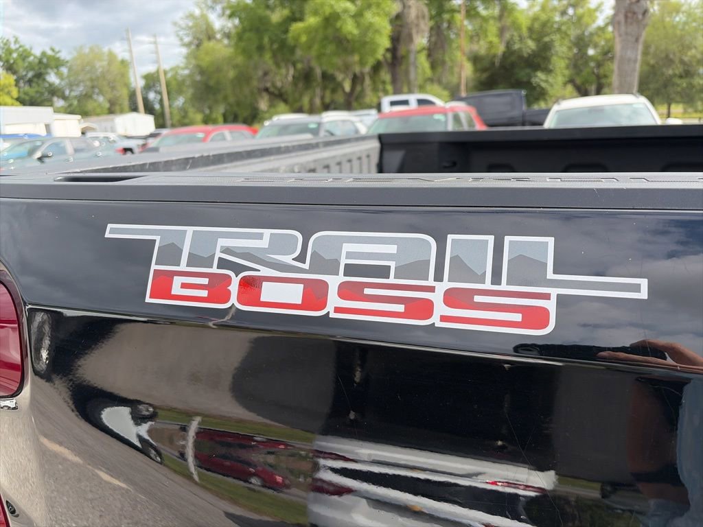 Used 2024 Chevrolet Silverado 1500 Custom Trail Boss AWD/4WD image 9