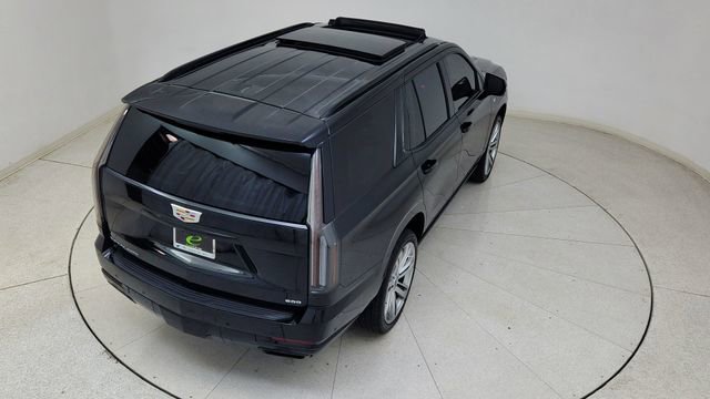 Used 2025 Cadillac Escalade Sport Platinum w/ LPO, Floor Liner Package image 90