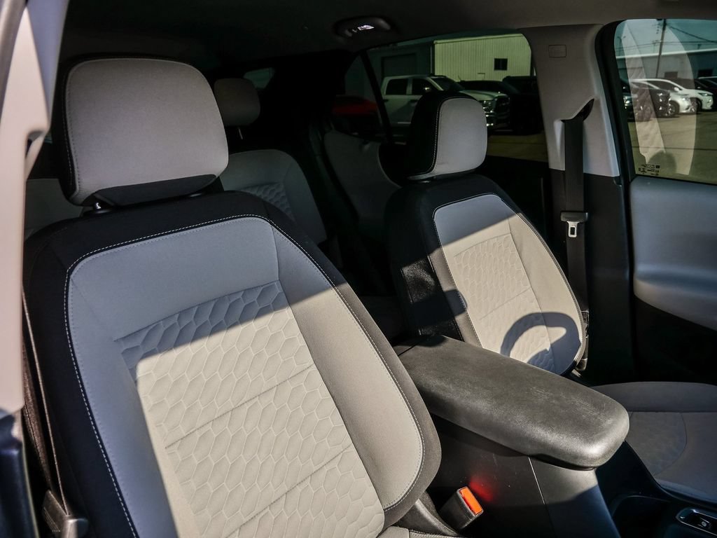 Used 2021 Chevrolet Equinox LT AWD/4WD image 16